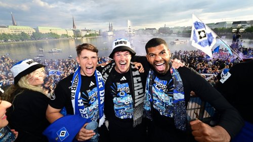 News-Blog: So lief die wilde Aufstiegsfeier des HSV