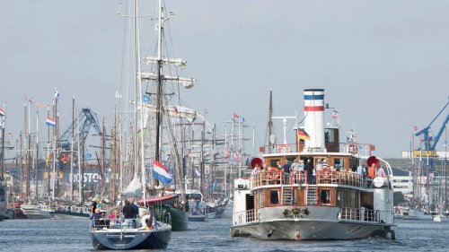 Corona-News-Ticker: Hanse Sail und Stoppelmarkt beginnen