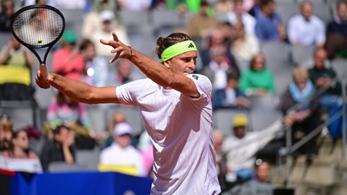 Rückschlag vor Paris: Kranker Zverev verliert im Achtelfinale von Hamburg