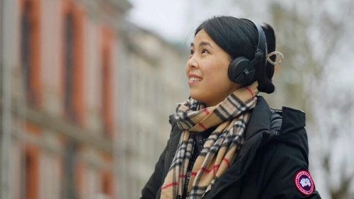 Kann das berühren? Pianistin Hanni Liang komponiert mit KI