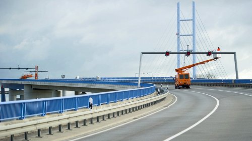 Rügenbrücke: Bauarbeiten beginnen