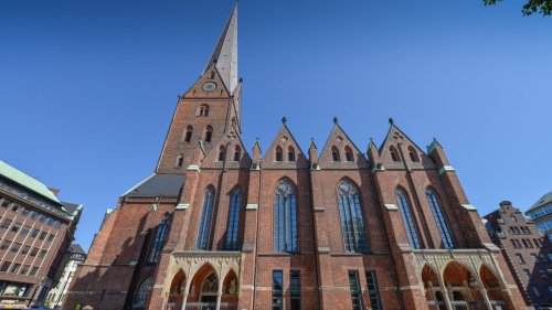 Beratungszentrum der Hauptkirche St. Petri: Vorwürfe von Ehrenamtlichen