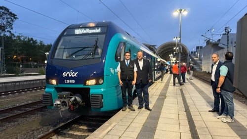 Neue Akkuzüge auf der Bahnstrecke Kiel-Oppendorf