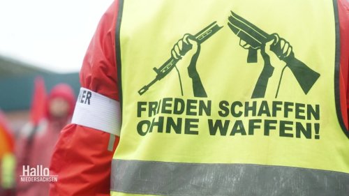 Ostermarsch: "Tomaten statt Granaten" in Unterlüß