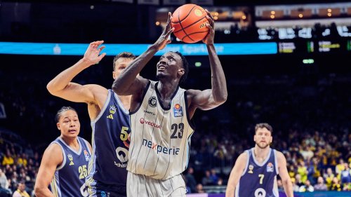 Basketball: Towers-Riese Kur Kuath und der weite Weg zum Glück