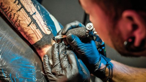 Kunst oder Kitsch? Besuch auf den Tattootagen in Hamburg