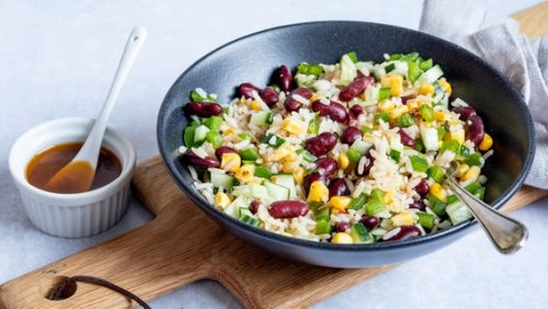 Rezept "Sattmacher-Salat mit Reis und Kidneybohnen" | NDR.de - Ratgeber - Kochen