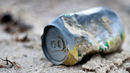 Keine Mülltonnen mehr an Rastplätzen von Bundesstraßen