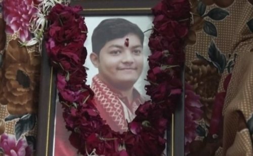 Friends' Behaviour Changed Over Caste, IIT Student Had Told Sister: Police