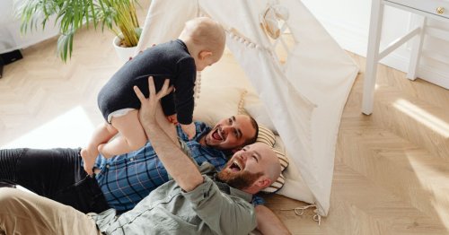 Non, grandir dans une famille homoparentale n'a pas d'effet négatif sur le développement de l'enfant