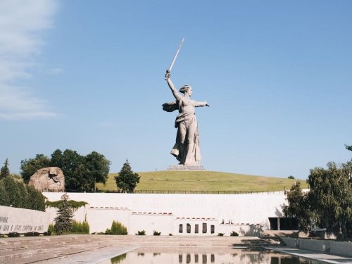 6 Unusual World Monuments With Surprising Backstories