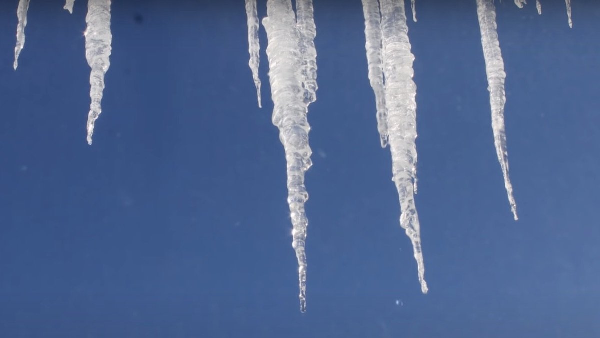 Meteorologist Explains the Crappy Reason Not to Eat Icicles