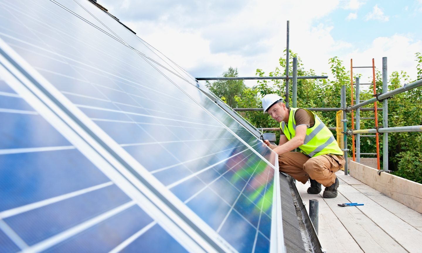 What to Know About Solar Panel Financing