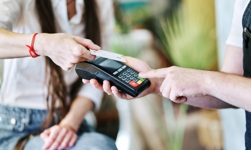 3 Signs It’s Time to Pause Credit Card Spending