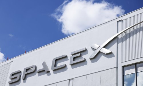 How to invest in SpaceX (SPCX) — and how not to
