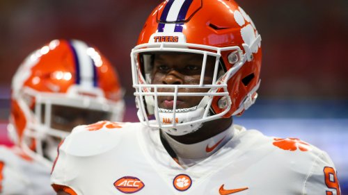 Patriots Mock Draft 6.0: Pats Surprise With Top Pick After Trade