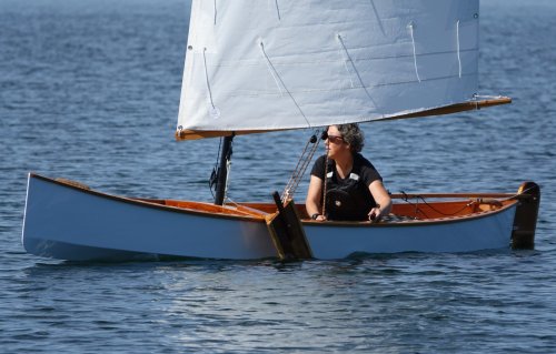 Photos and Videos of the Kombi Sail and Paddle Canoe From Joost