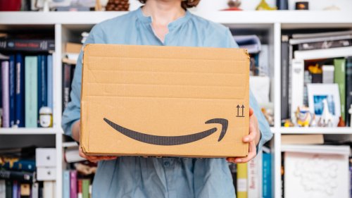 Frau bestellt Samsung-Tablet bei Amazon: Als sie den Karton öffnet, erlebt sie eine "süße" Überraschung