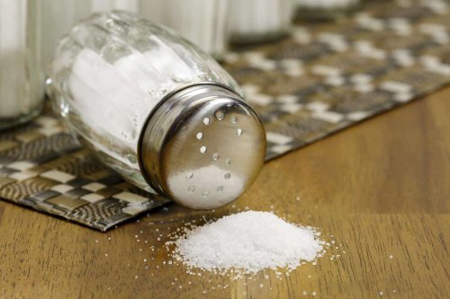 Can an Electric Zap Trick Our Brains Into Reducing Our Salt Intake? - Neuroscience News