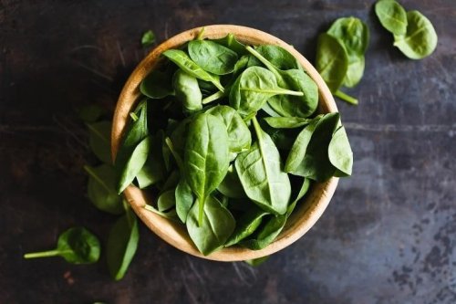 Consuming Green Vegetables and Certain Supplements Suppresses Inflammatory Bowel Disease - Neuroscience News