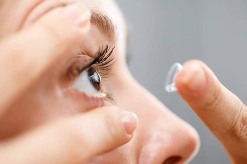 Reusable Contact Lenses More Than Triple Risk of Rare Preventable Eye Infection