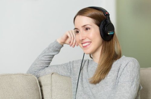 Can a Playlist Be Your Therapist? Balancing Emotions Through Music - Neuroscience News