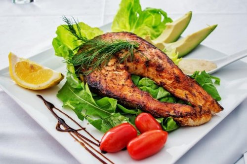 Pescatarian or High-Fish Diet May Not Be Bad for You - Neuroscience News