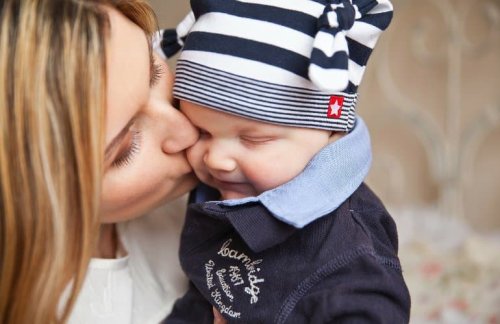 Babies Can Tell Who Has Close Relationships Based on One Clue: Saliva - Neuroscience News