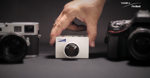 Mirrorless goes micro with pocket-friendly travel camera