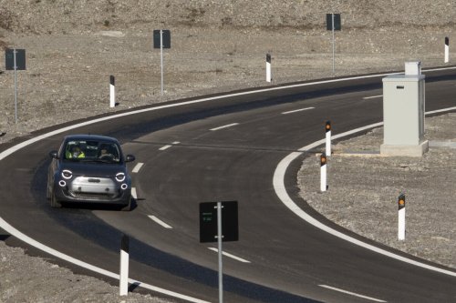 In-road inductive charging tests demonstrate unlimited EV range