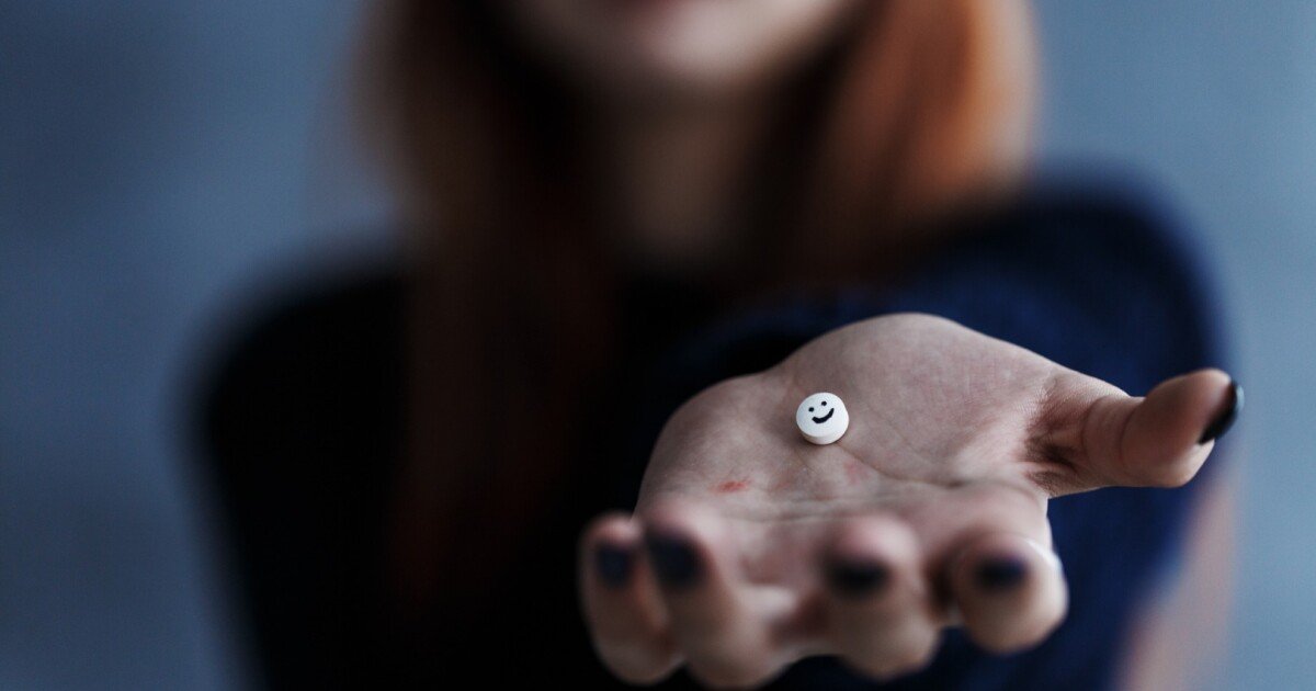 Psychedelic microdosing effects fail to match expectations in new study