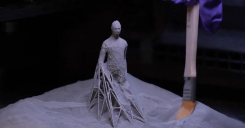 Lasers allow fine-tuning of 3D-printed metals without "heating & beating"