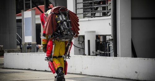 Auberon exoskeleton takes the strain out of firefighting in towering infernos