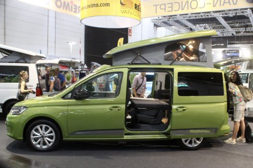 Reimo shrinks VW pop-up camper down to Caddy size, still adds toilet