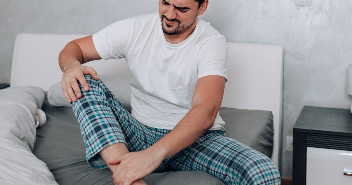 Melatonin may have a modest effect on chronic joint and muscle pain