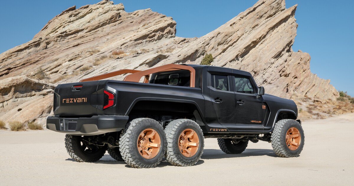 1,300-hp Hercules 6x6 pickup flexes big, bonkers off-road muscles