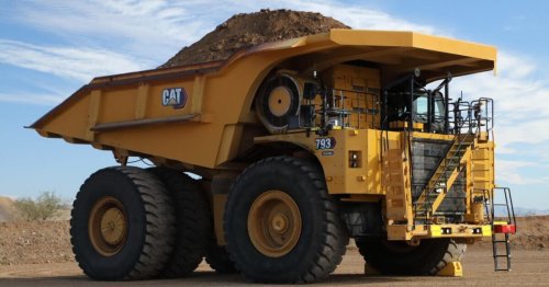 Caterpillar rolls out first all-electric 793 mining truck prototype