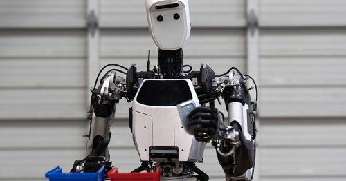 Humanoid robots join the assembly line to build more of themselves