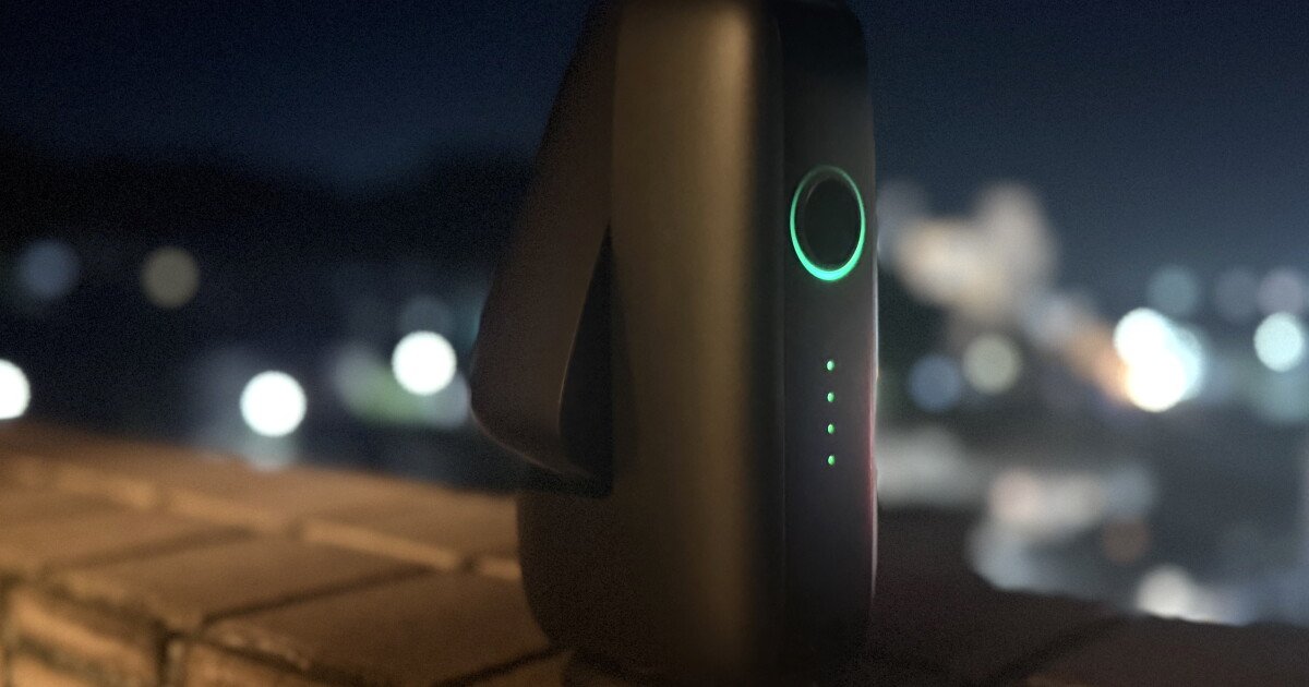 Review: World's smallest smart telescope is a $400 surprise package