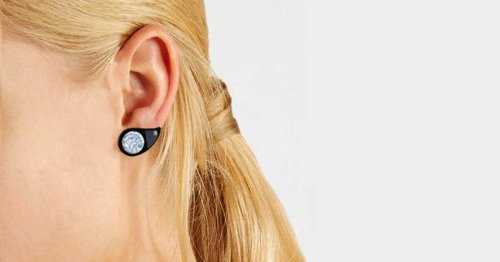 Glucose earring concept imagines blood sugar tracking via the earlobe