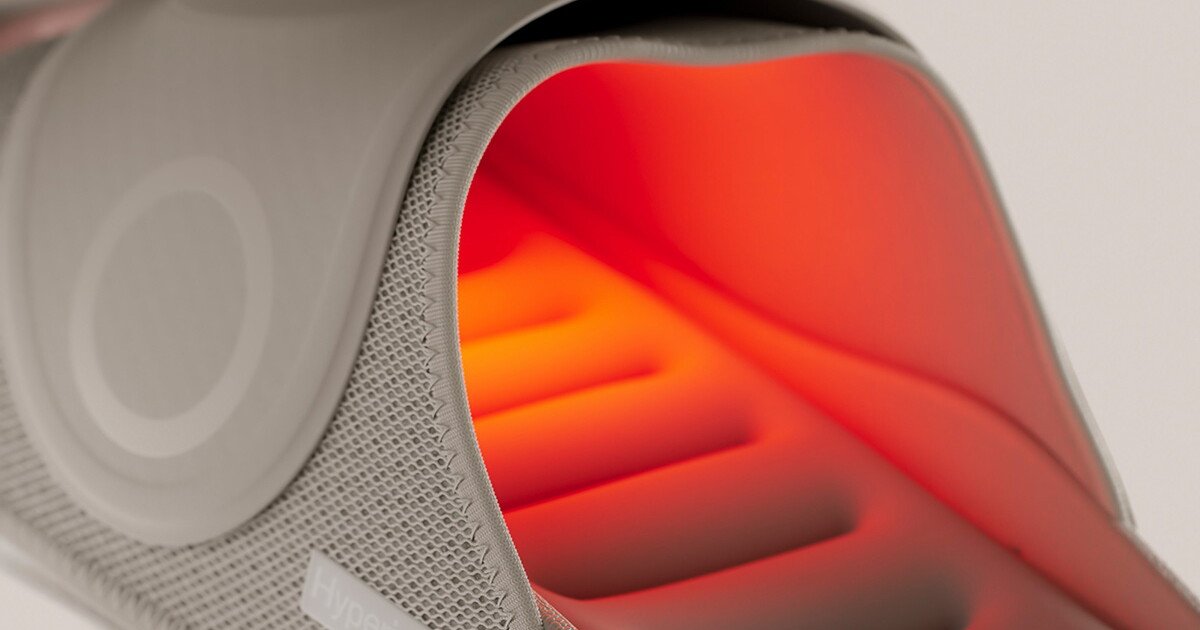 Nike Air Zoom Hyperslide offers heated-massage recovery