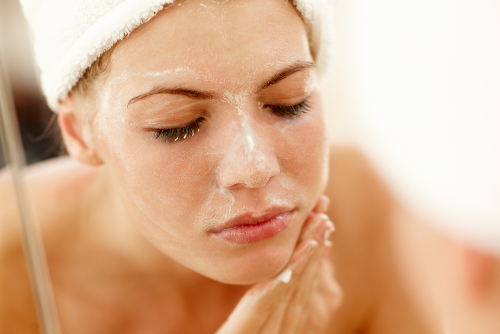The Best Gel Cleanser for Every Skin Type, Picked by Derms