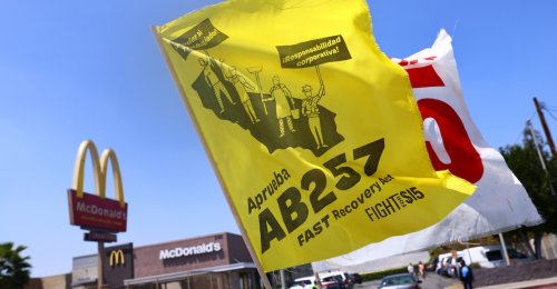 California’s Tough New Fast Food Wage Law Is Exactly What Business Deserves