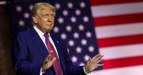 Over a Dozen Officials Dumped Stocks Just as Trump Crashed the Market