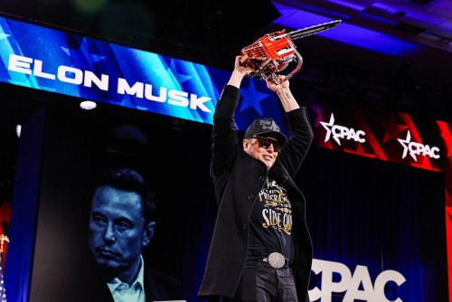 Guess How Much Elon Musk Actually Got Done Before His Surprise Exit?