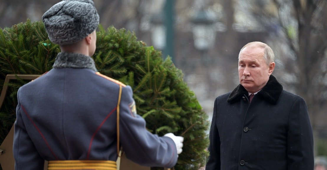 The Ukraine Invasion Reveals Putin to Be Shockingly Weak