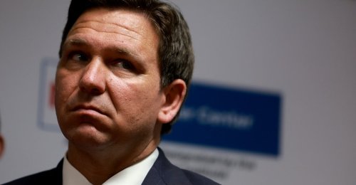 Ron DeSantis Looks Like a Loser