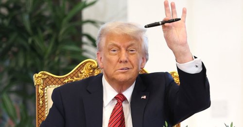 Trump Goes on Weird Rant About Military Planes Not Being Pretty Enough