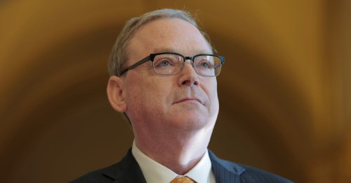 Trump Economic Adviser Has Ridiculous Defense for Lack of Trade Deals