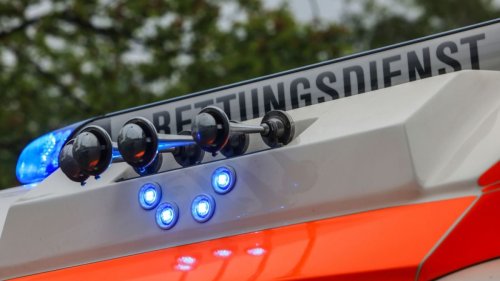 Polizeiticker für Gaggenau, 23.04.2025: Gaggenau, Bad Rotenfels - Verkehrsunfall mit anschließender Körperverletzung